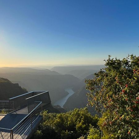 Alojamiento Turistico Caxide Parada De Sil Ribeira Sacra 외부 사진