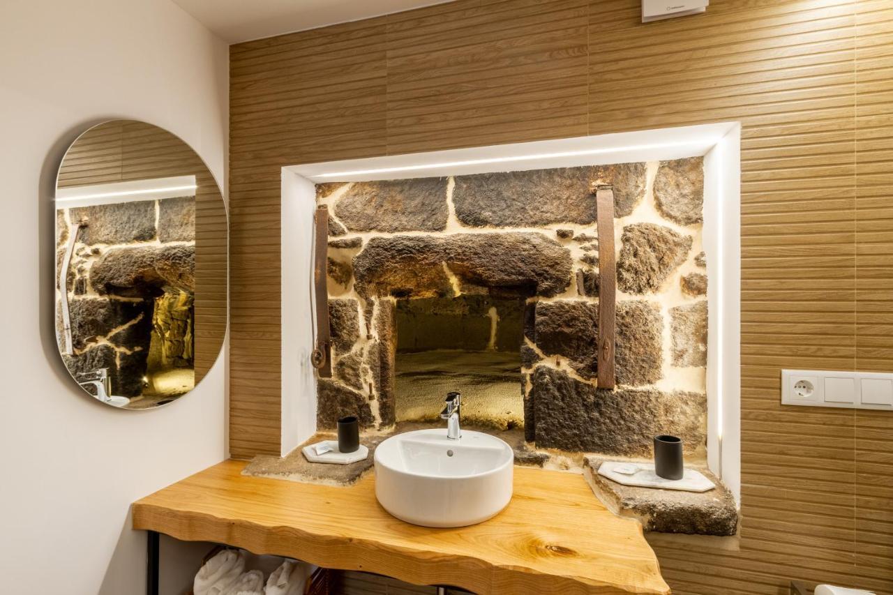 Alojamiento Turistico Caxide Parada De Sil Ribeira Sacra 외부 사진
