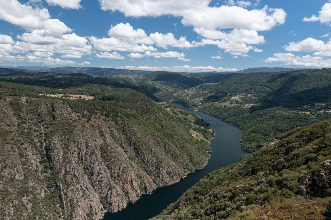 Alojamiento Turistico Caxide Parada De Sil Ribeira Sacra 외부 사진